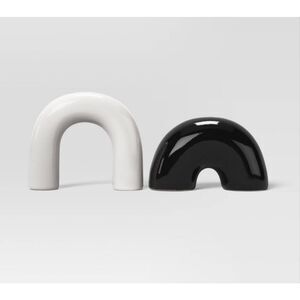 Vintage psychadelic pinwheel floral salt pepper se